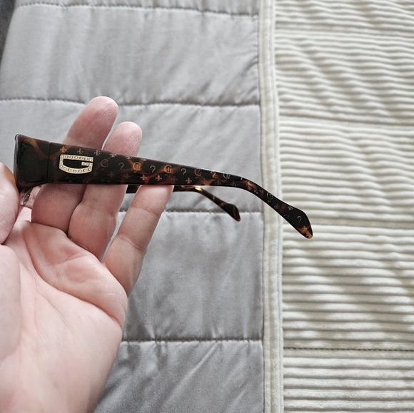 GUESS 6329 Tortoise Shell Sunglasses 51/18/133 - Picture 3 of 8